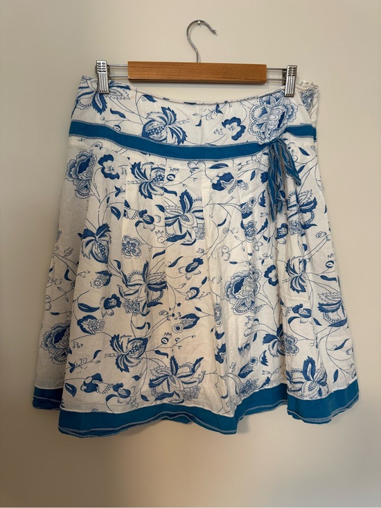 Mix Nouveau Dresses & Skirts - VINTAGE Y2K Skirt Blue Floral L